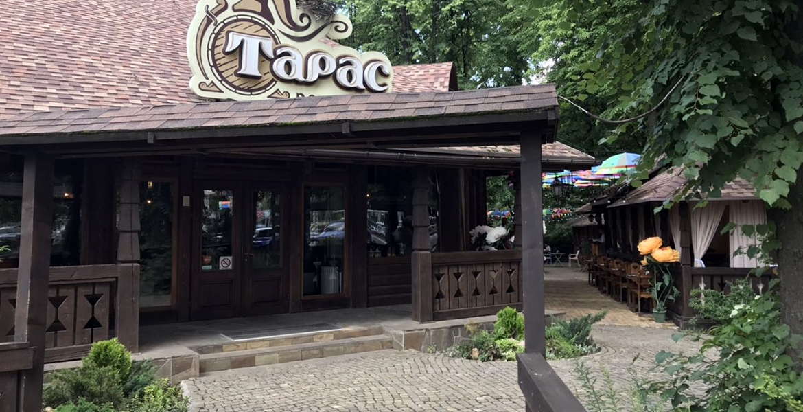 Альтанка на 8 осіб