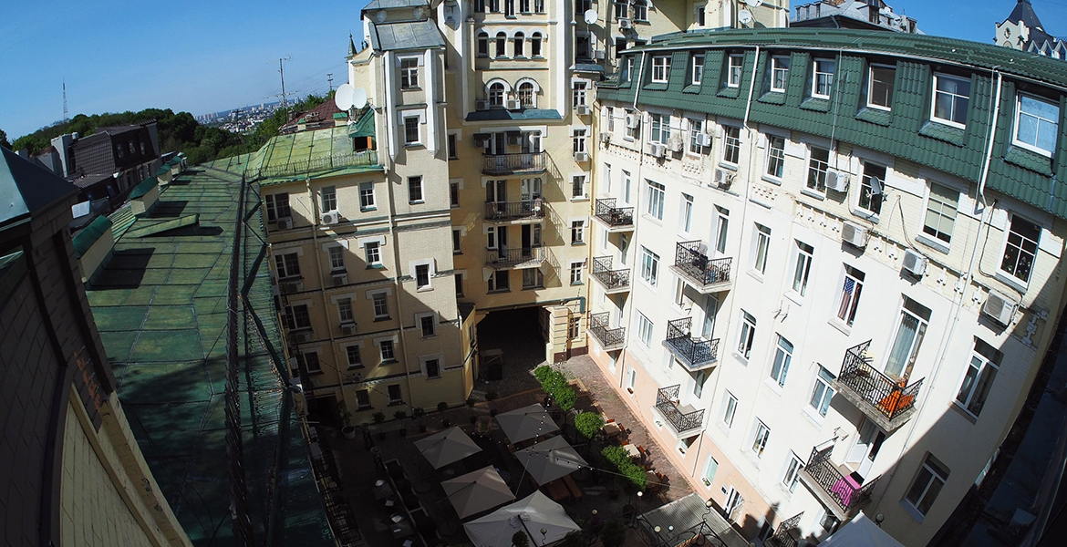 Дворик