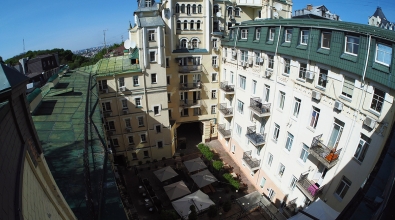 Дворик